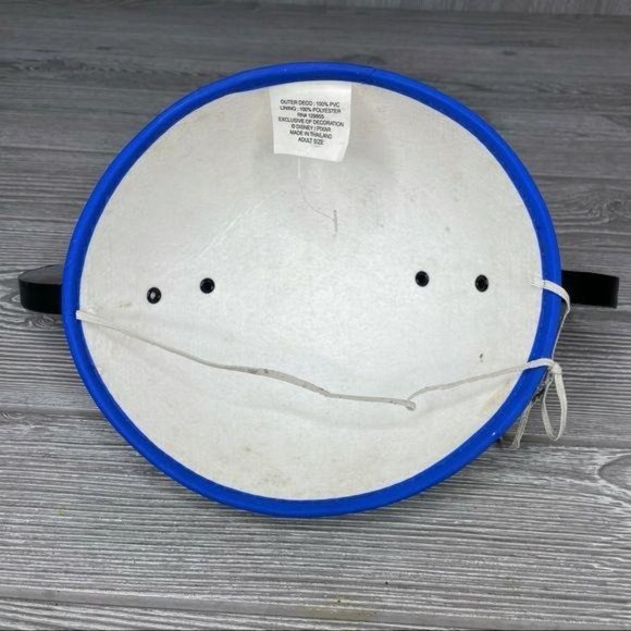 Disney official finding Nemo retired Mickey Mouse ears sea ocean - Picture 3 of 4